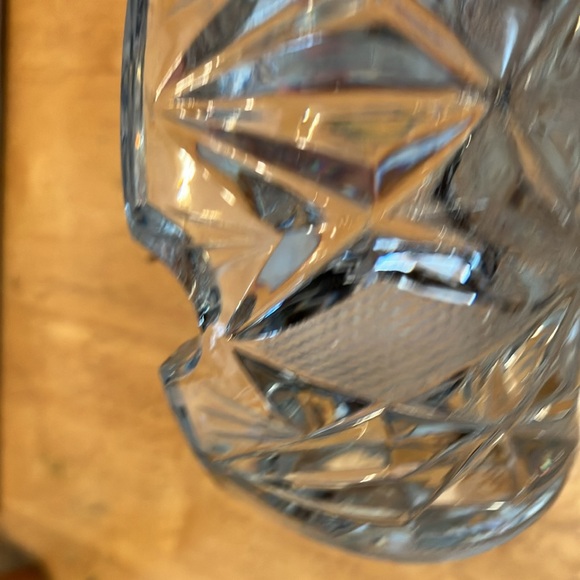 Beautiful n heavy weight American crystal with frosted diamonds. Perfect - Picture 9 of 10